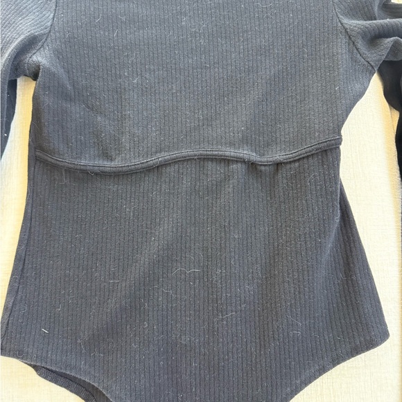 ReoRia Ribbed Bodysuit - Picture 2 of 3